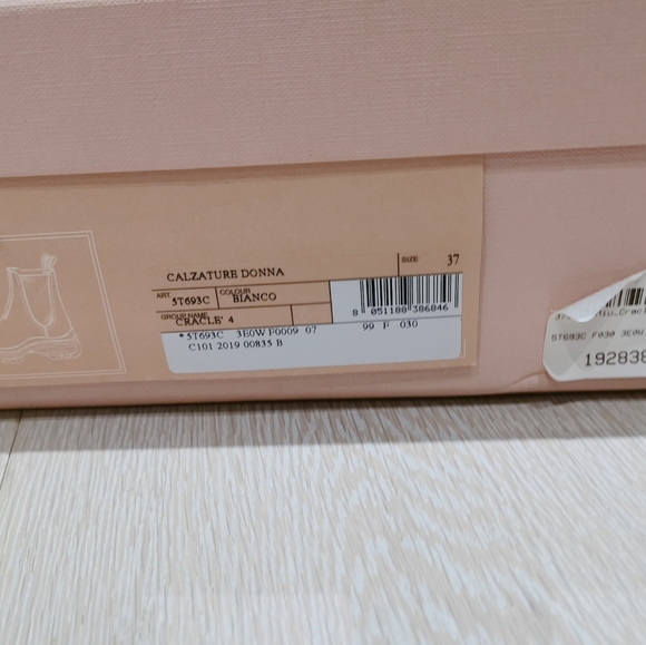 miu miu - Picture 4 of 8